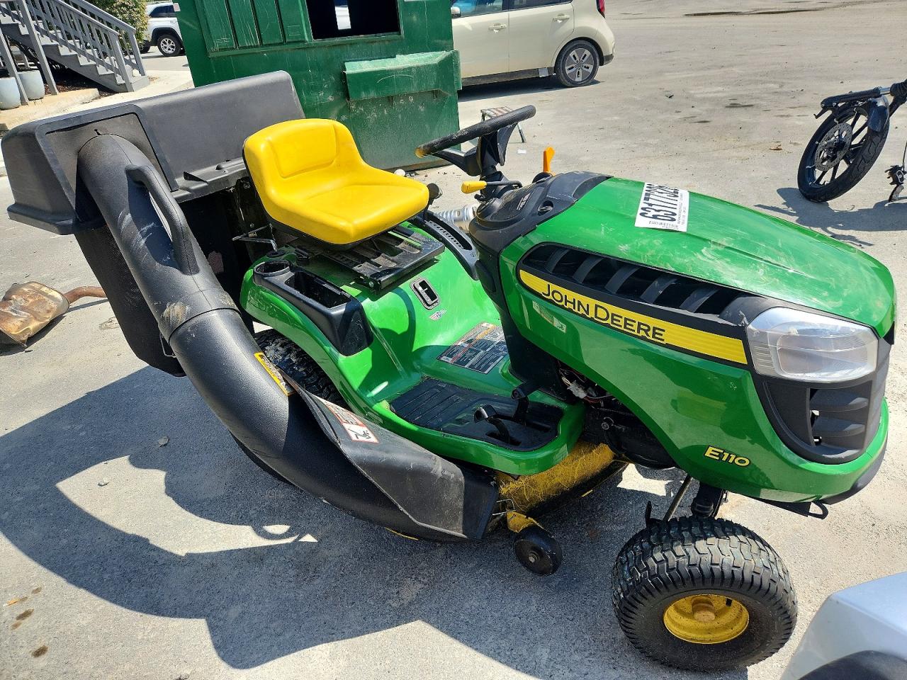 2013 JOHN DEER INDUSTRIAL E E110 LAWN MOWER | 171229ZD92856 | UPCARS