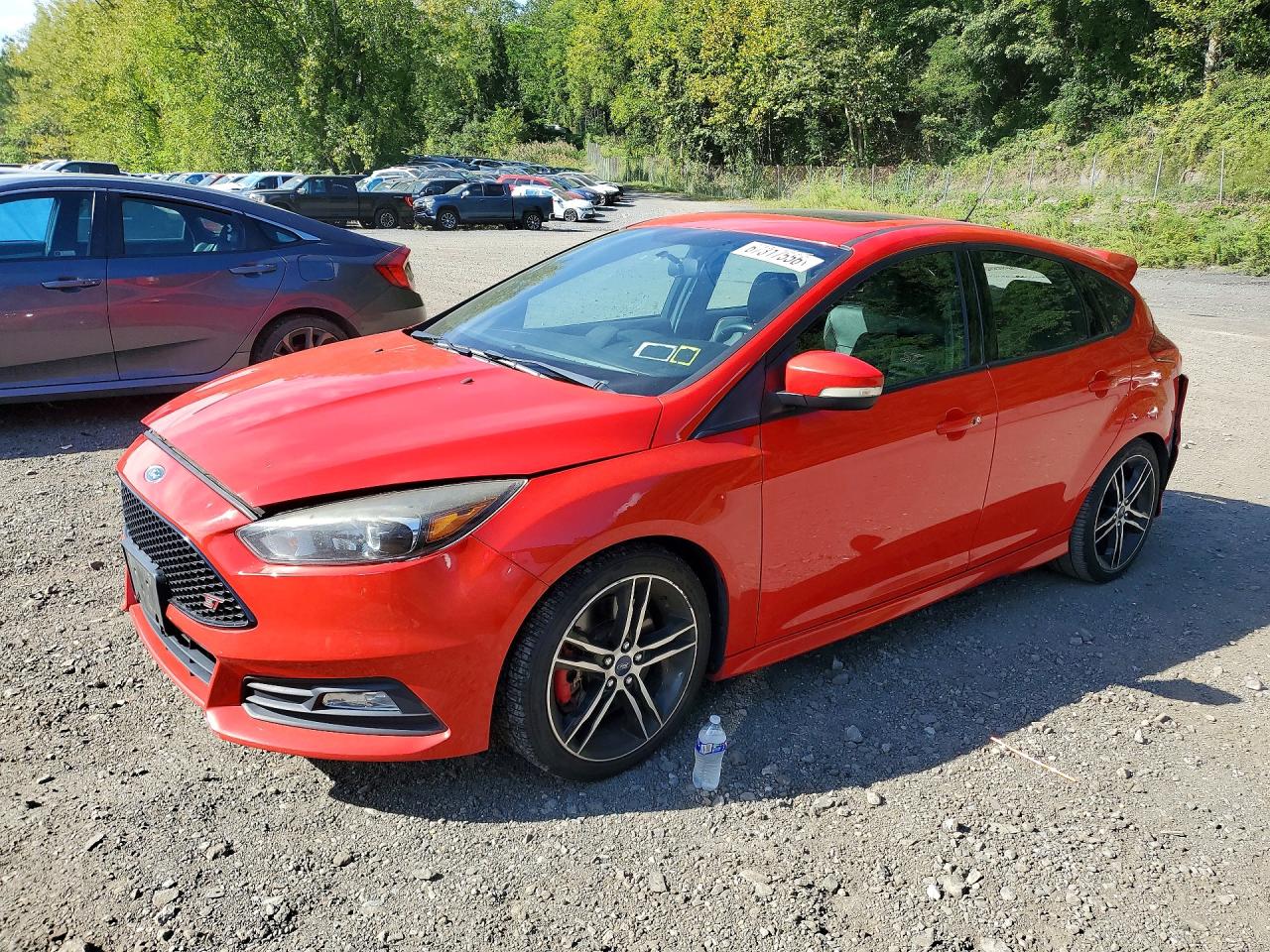 2016 FORD FOCU ST | 1FADP3L94GL261669 | UPCARS