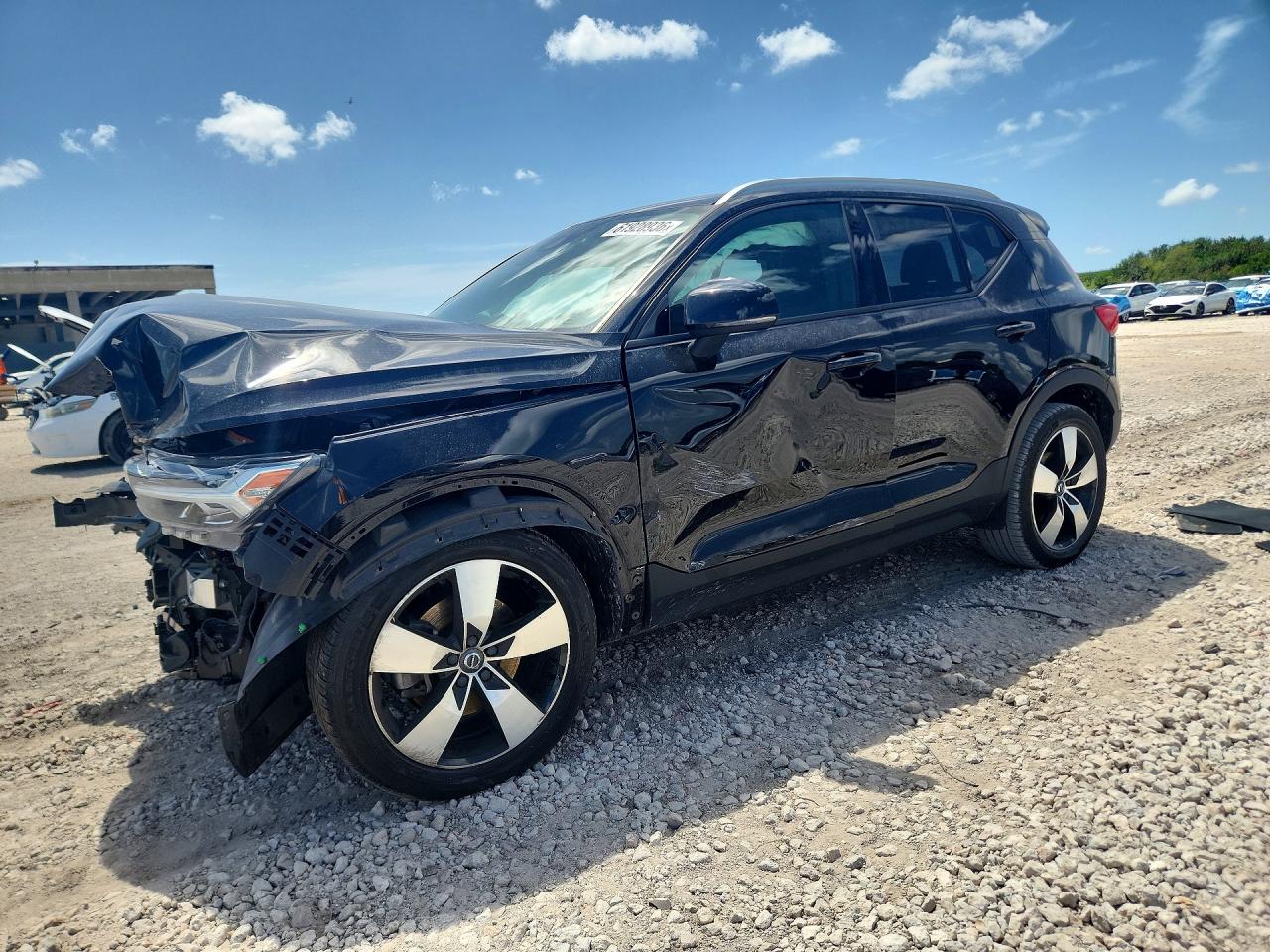 2021 VOLVO XC40 T4 MOMENTUM | YV4AC2HK7M2481515 | UPCARS