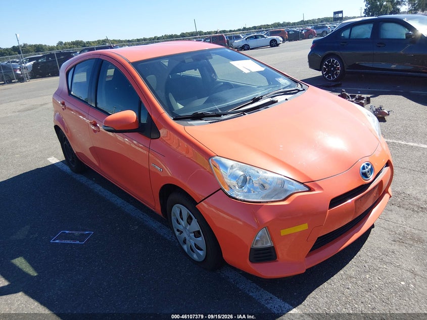 2013 TOYOTA PRIUS C TWO | JTDKDTB37D1051078 | UPCARS