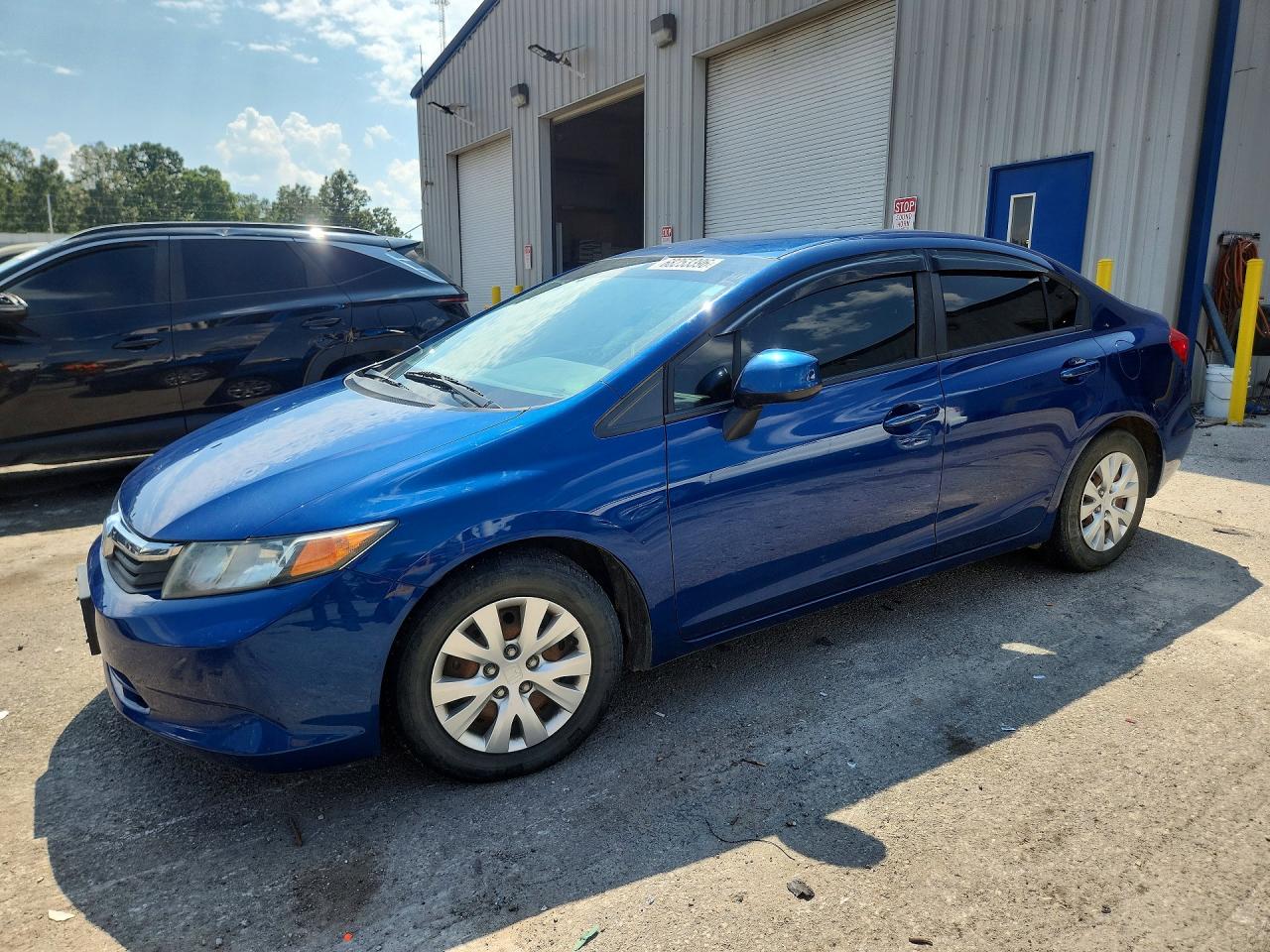 2012 HONDA CIVIC LX | 19XFB2F56CE005203 | UPCARS