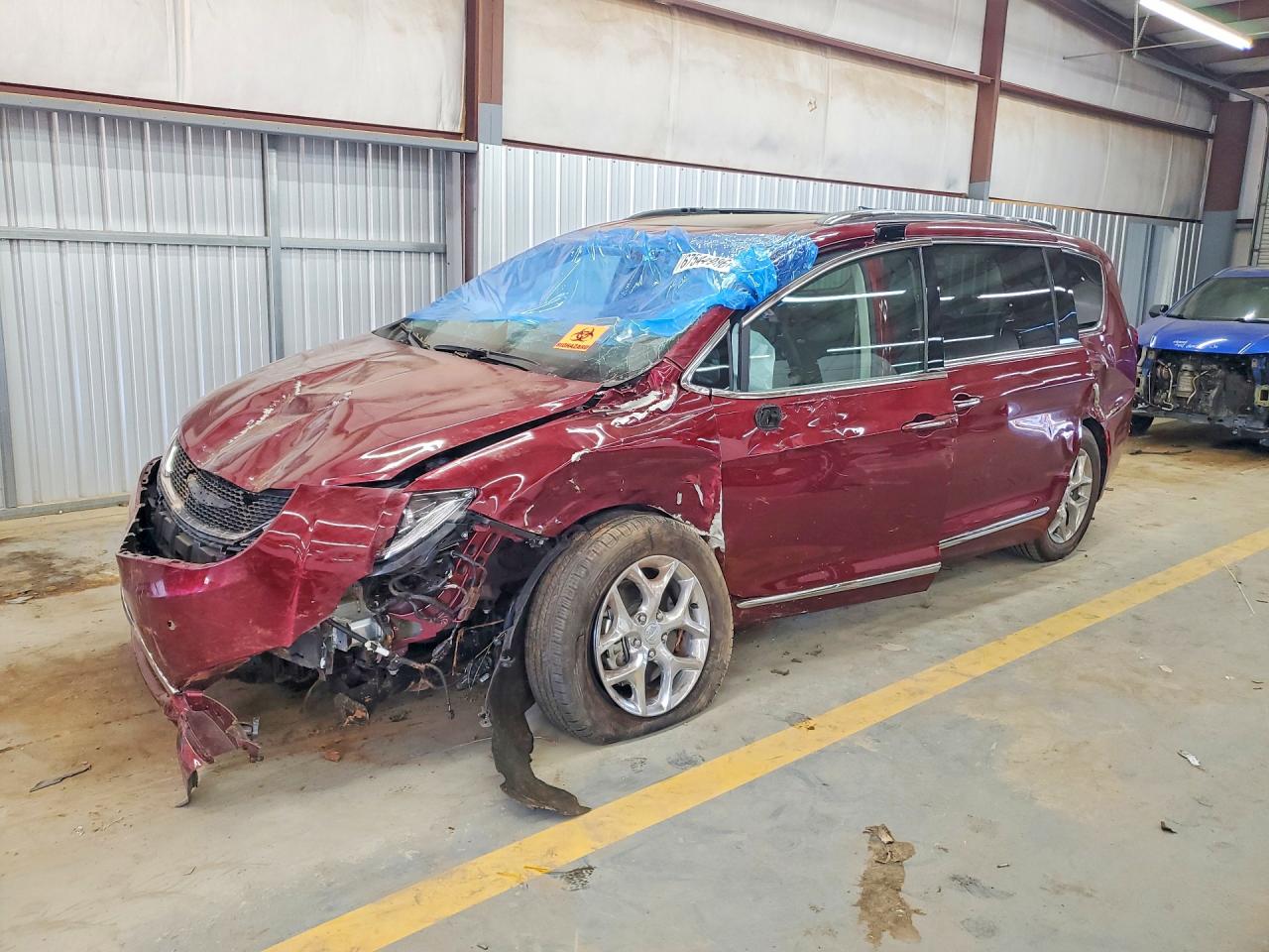 2017 CHRYSLER PACIFICA LIMITED | 2C4RC1GG7HR798229 | UPCARS
