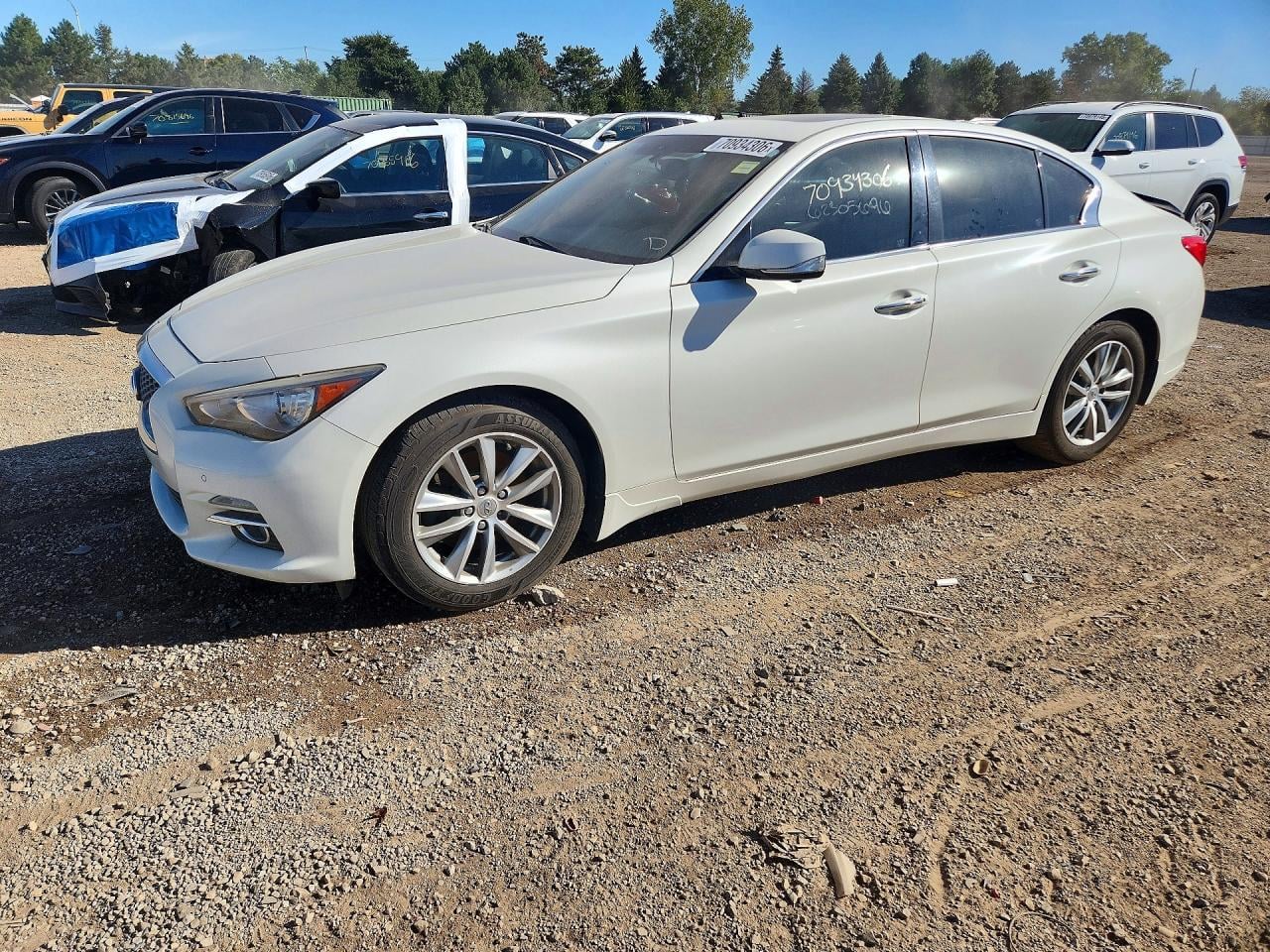 2017 INFINITI Q50 3.0T PREMIUM | JN1EV7AR9HM832540 | UPCARS