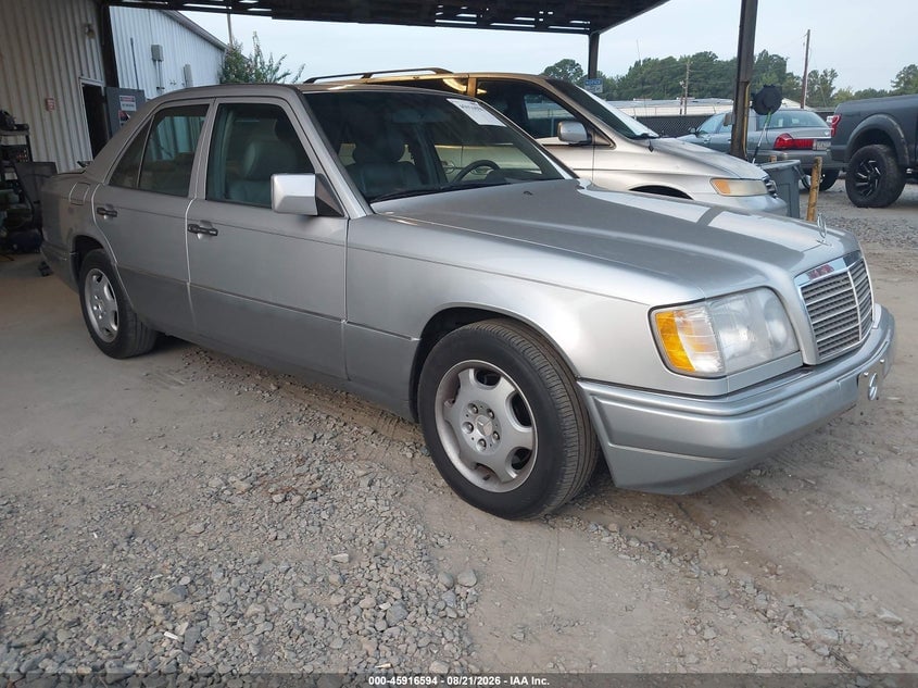 1995 MERCEDES-BENZ E 320 BASE/320 SPECIAL | WDBEA32E7SC256911 | UPCARS