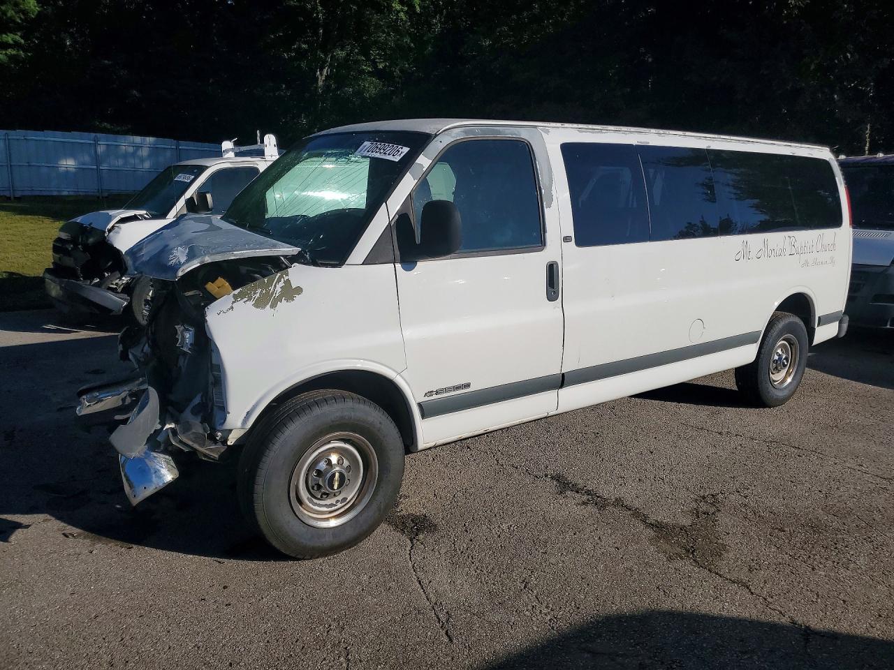 2002 CHEVROLET EXPRESS | 1GAHG39G621126806 | UPCARS