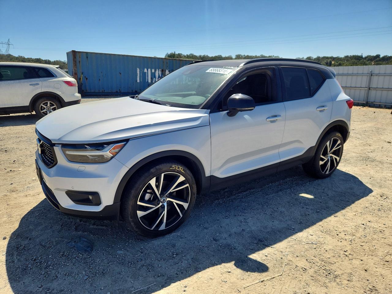 2021 VOLVO XC40 T5 R-DESIGN | YV4162UMXM2605551 | UPCARS