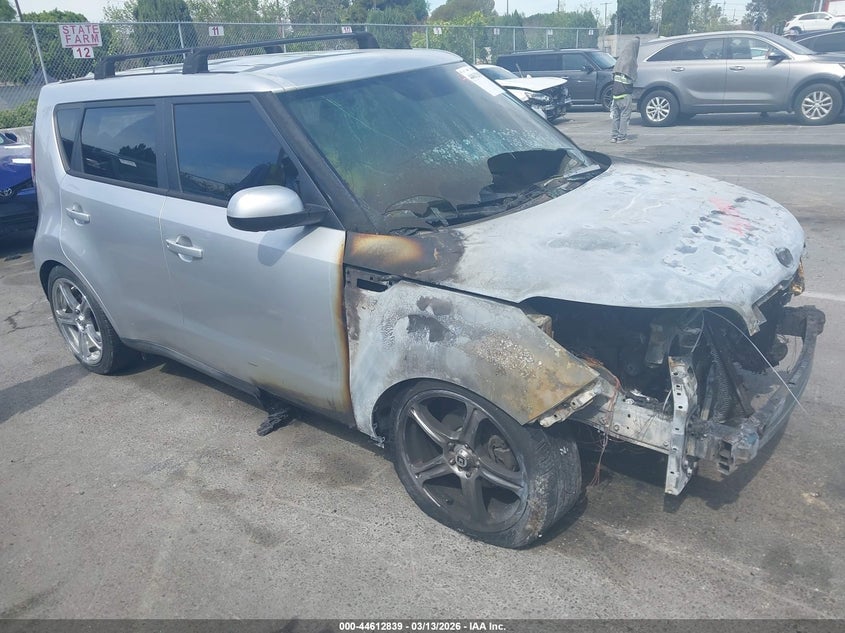 2015 KIA SOUL | KNDJN2A20F7802744 | UPCARS