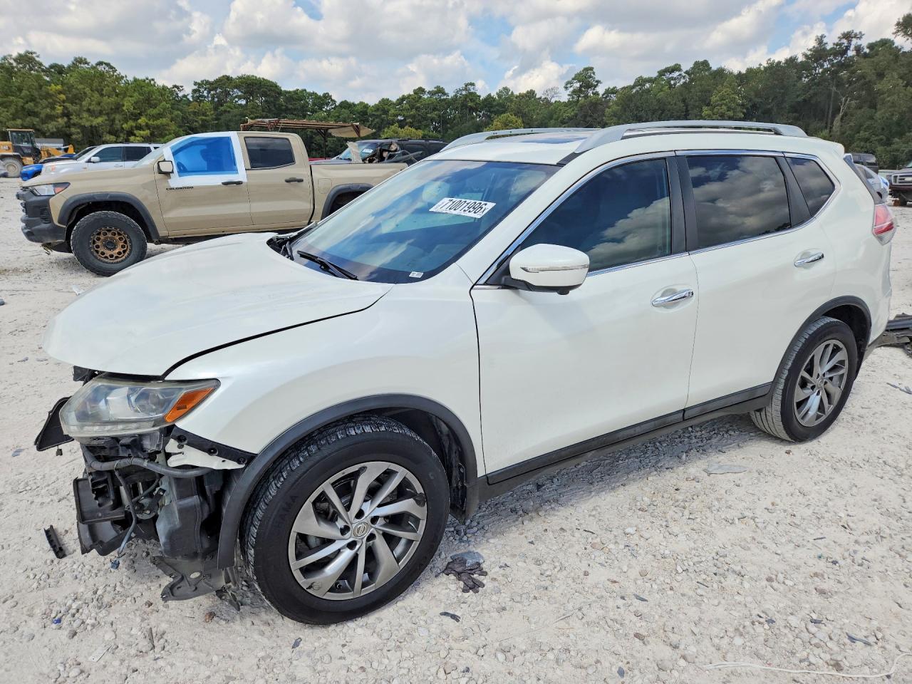 2015 NISSAN ROGUE SL | 5N1AT2MT8FC779615 | UPCARS