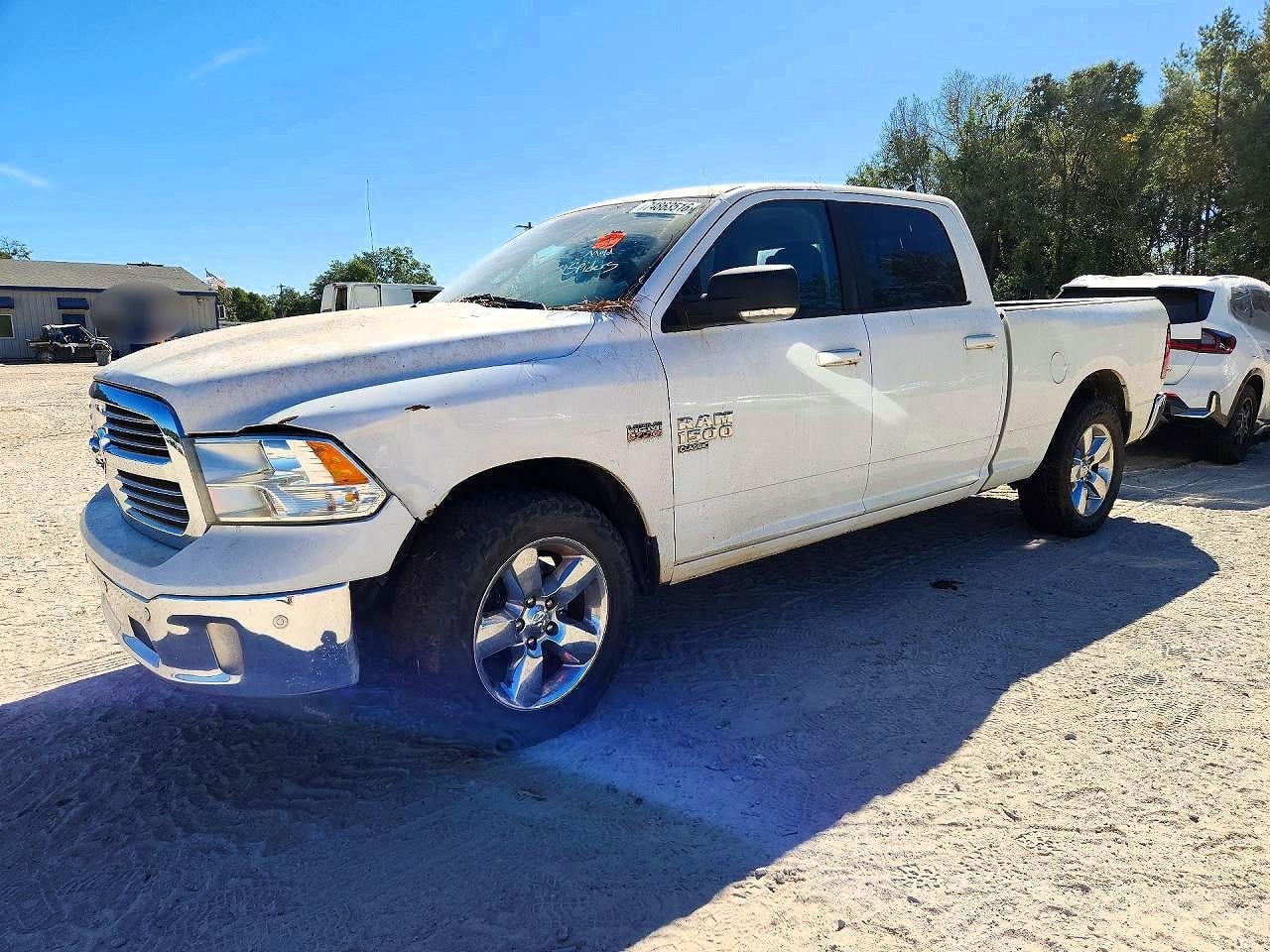 2019 RAM 1500 SLT | 1C6RR6TT4KS584990 | UPCARS