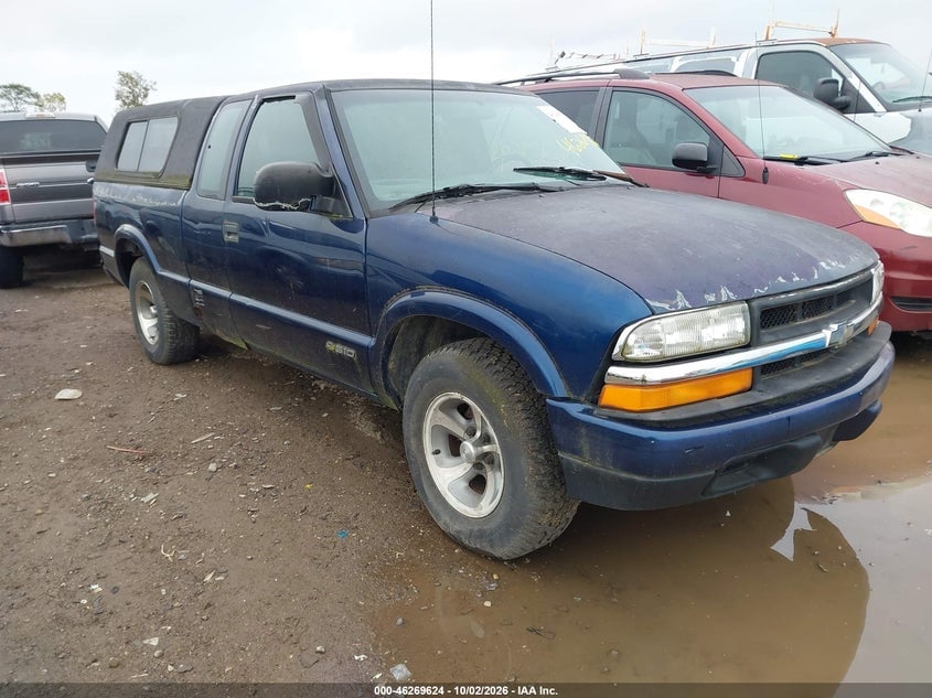 2001 CHEVROLET S-10 LS | 1GCCS195018101344 | UPCARS