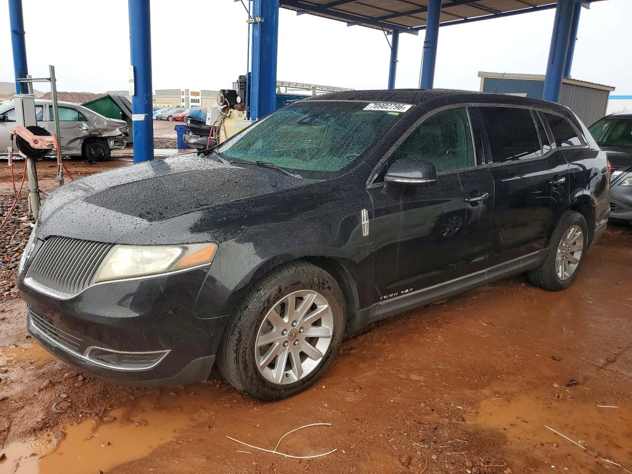 2014 LINCOLN MKT | 2LMHJ5NK6EBL53209 | UPCARS