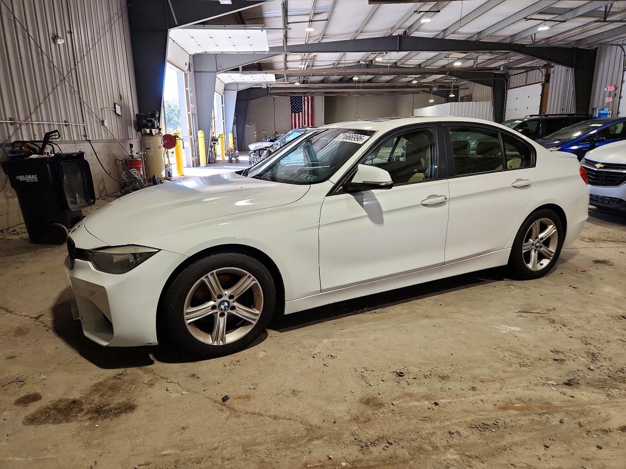 2013 BMW 3 SERIES XI | WBA3B3C52DF530860 | UPCARS