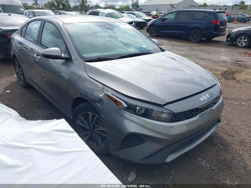 2023 KIA FORTE LXS | 3KPF24AD5PE685160 | UPCARS