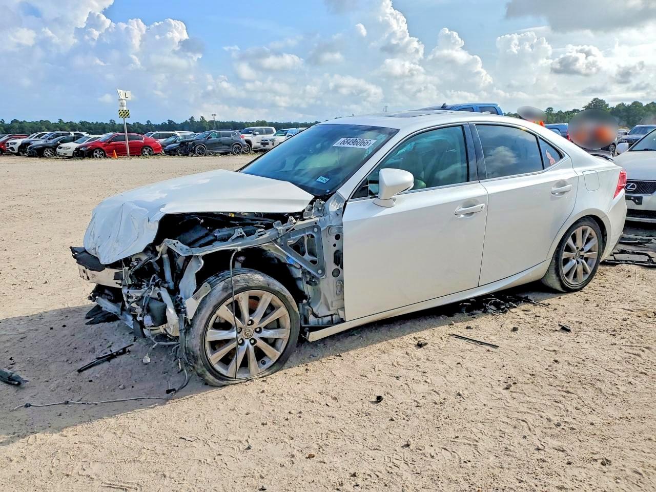 2016 LEXUS IS 200T | JTHBA1D22G5019023 | UPCARS
