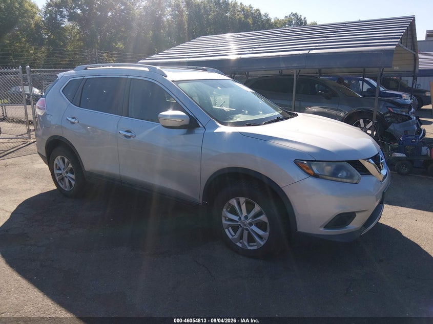 2015 NISSAN ROGUE SV | 5N1AT2MV3FC827605 | UPCARS