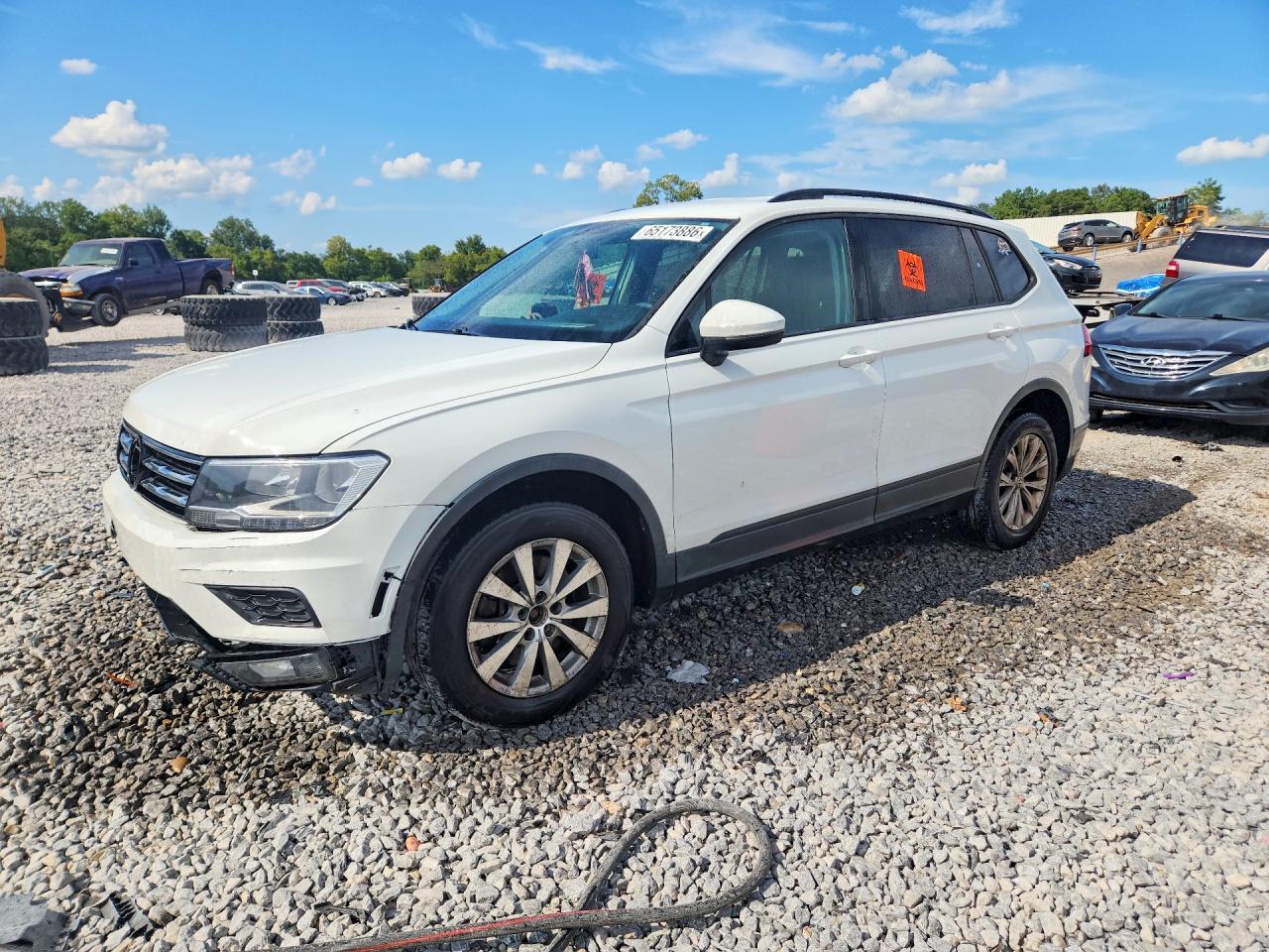 2018 VOLKSWAGEN TIGUAN S | 3VV1B7AX4JM012154 | UPCARS