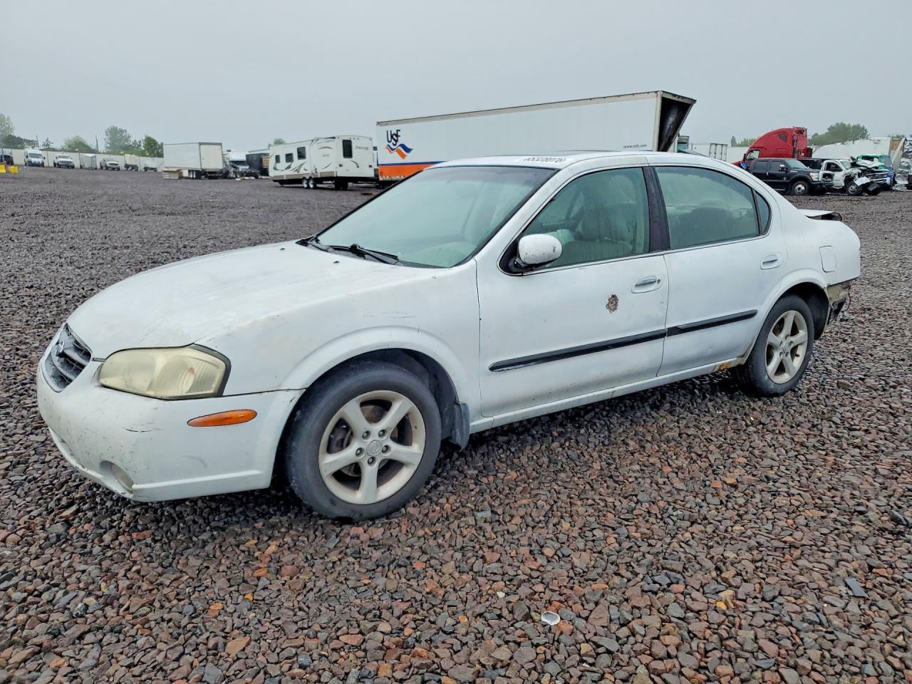 2001 NISSAN MAXIMA GXE | JN1CA31A01T106387 | UPCARS