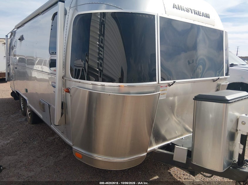 2016 AIRSTREAM OTHER | 1STJFYJ22GJ534382 | UPCARS