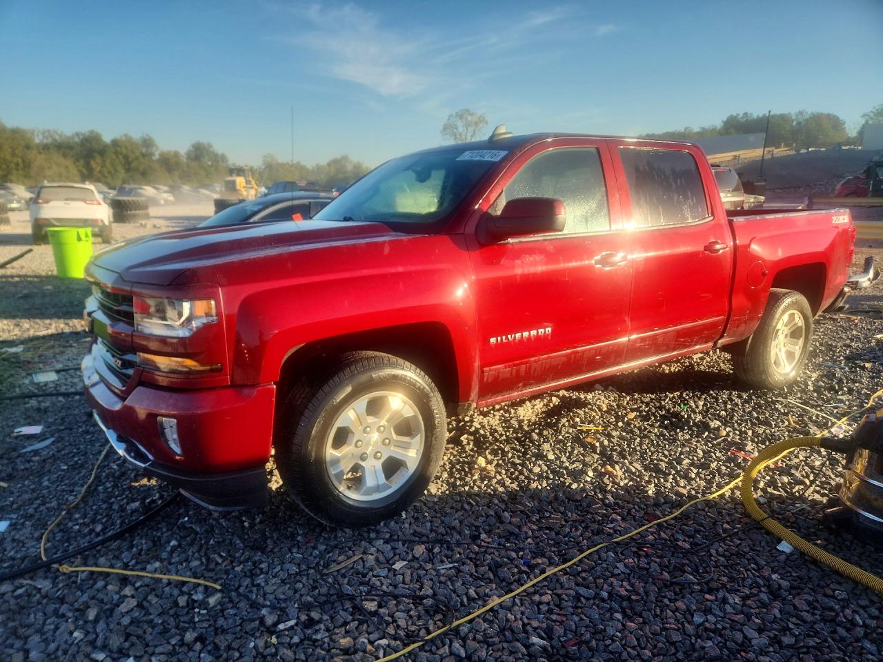 2017 CHEVROLET SILVERADO K1500 LT | 3GCUKREC1HG135143 | UPCARS
