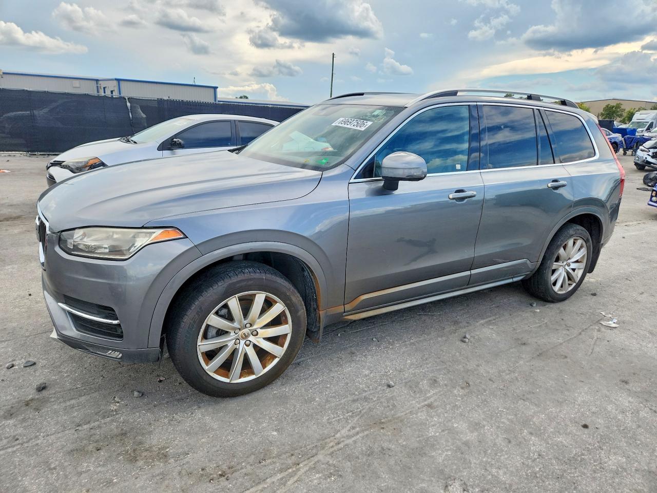 2016 VOLVO XC90 T5 | YV4102KK1G1055962 | UPCARS
