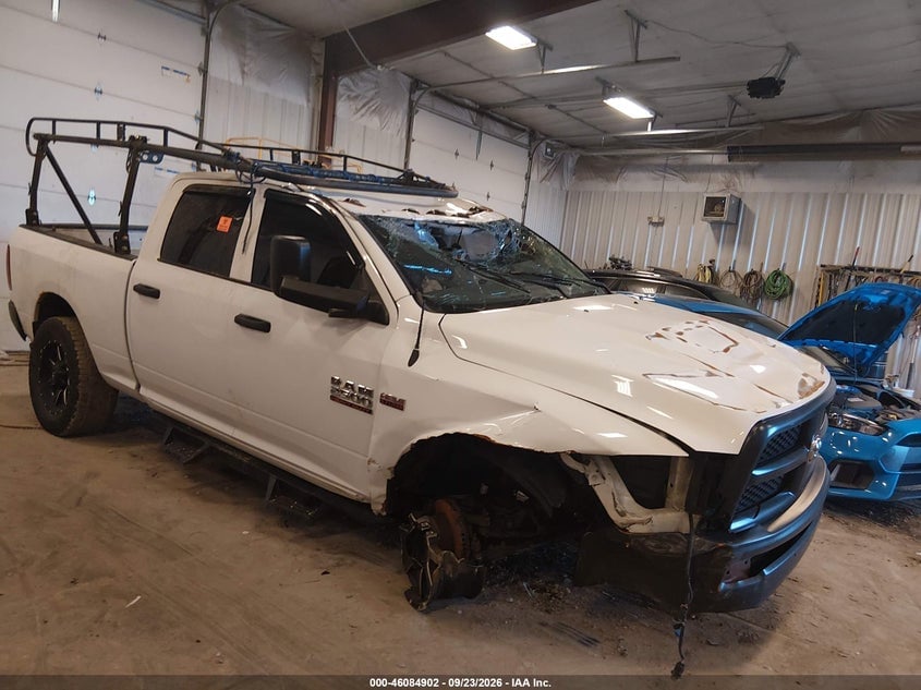 2016 RAM 2500 TRADESMAN | 3C6TR5CT3GG269628 | UPCARS
