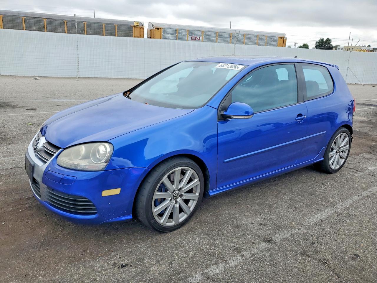 2008 VOLKSWAGEN R32 | WVWKC71K08W194062 | UPCARS