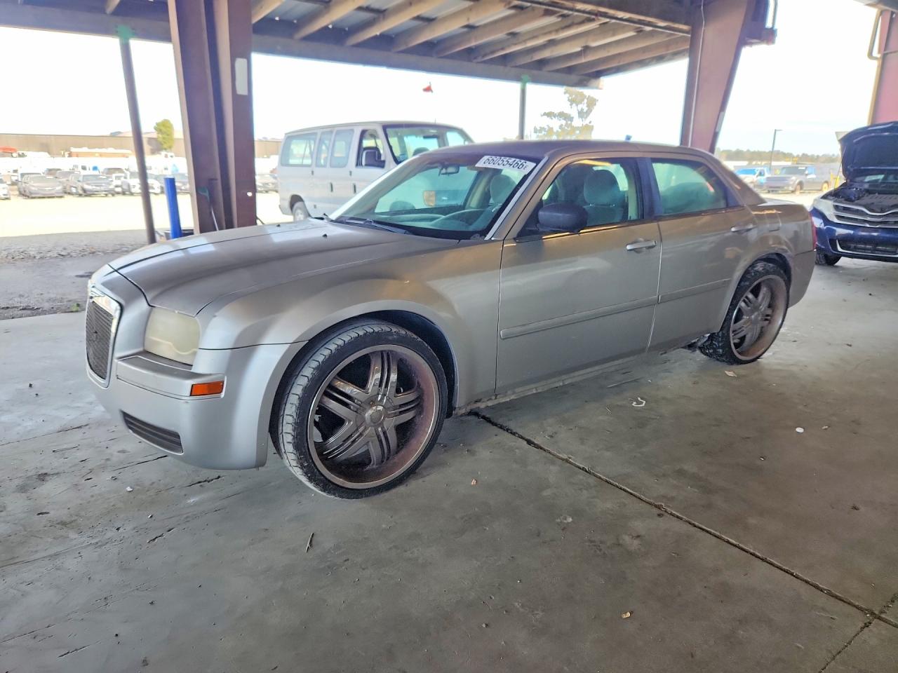 2006 CHRYSLER 300 | 2C3KA43R36H377101 | UPCARS