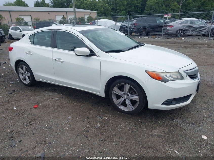 2013 ACURA ILX 2.0L | 19VDE1F57DE011014 | UPCARS