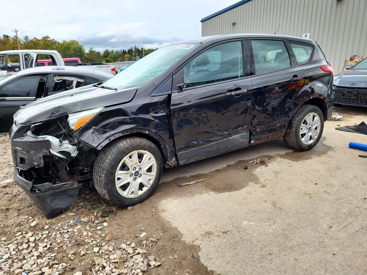 2013 FORD ESCAPE S | 1FMCU0F72DUA86394 | UPCARS