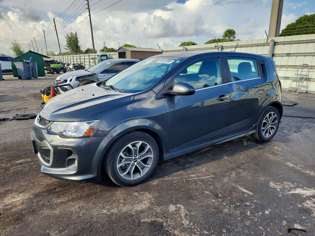 2018 CHEVROLET SONIC LT | 1G1JD6SG0J4129381 | UPCARS