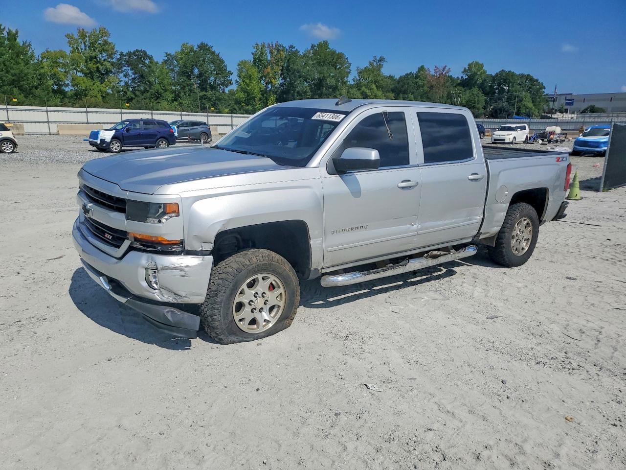 2018 CHEVROLET SILVERADO K1500 LT | 3GCUKREC1JG481554 | UPCARS