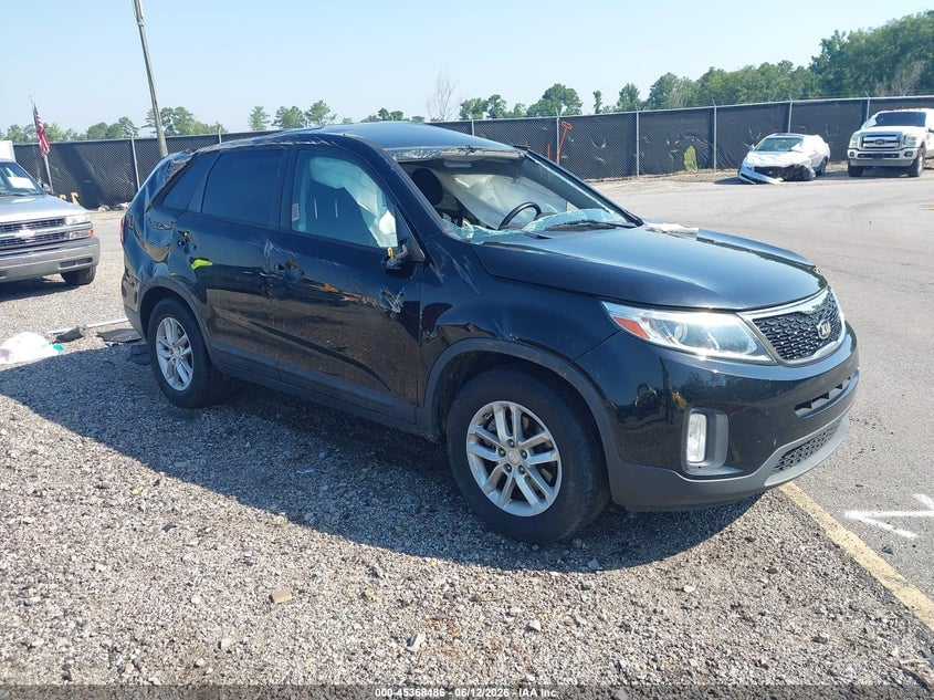 2015 KIA SORENTO LX | 5XYKT4A69FG623520 | UPCARS