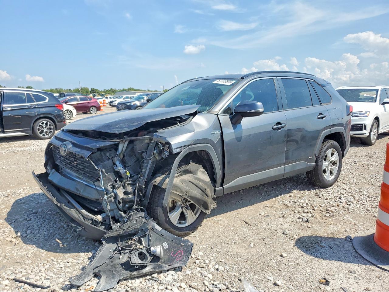 2021 TOYOTA RAV4 XLE | 4T3R6RFV1MU009255 | UPCARS