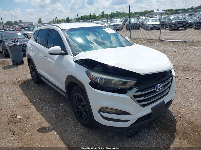 2017 HYUNDAI TUCSON SE | KM8J3CA49HU479579 | UPCARS