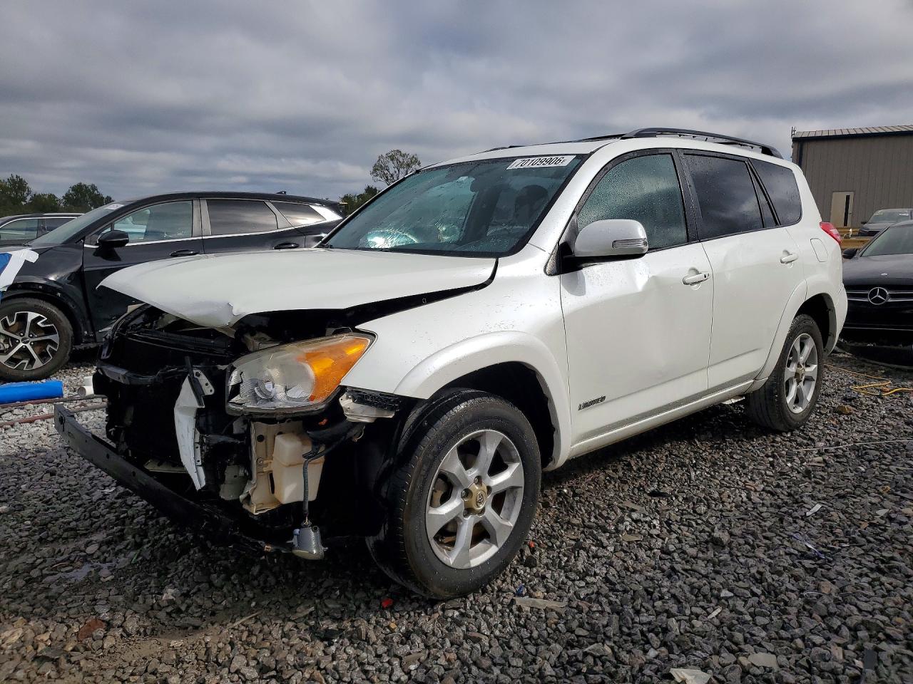 2011 TOYOTA RAV4 LIMITED | 2T3YF4DV7BW058247 | UPCARS