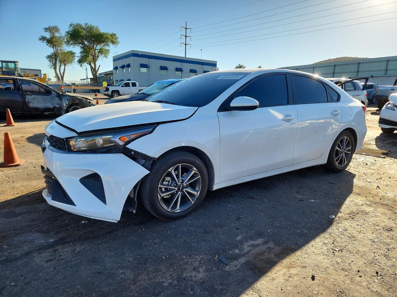2022 KIA FORTE LXS | 3KPF24AD0NE440053 | UPCARS