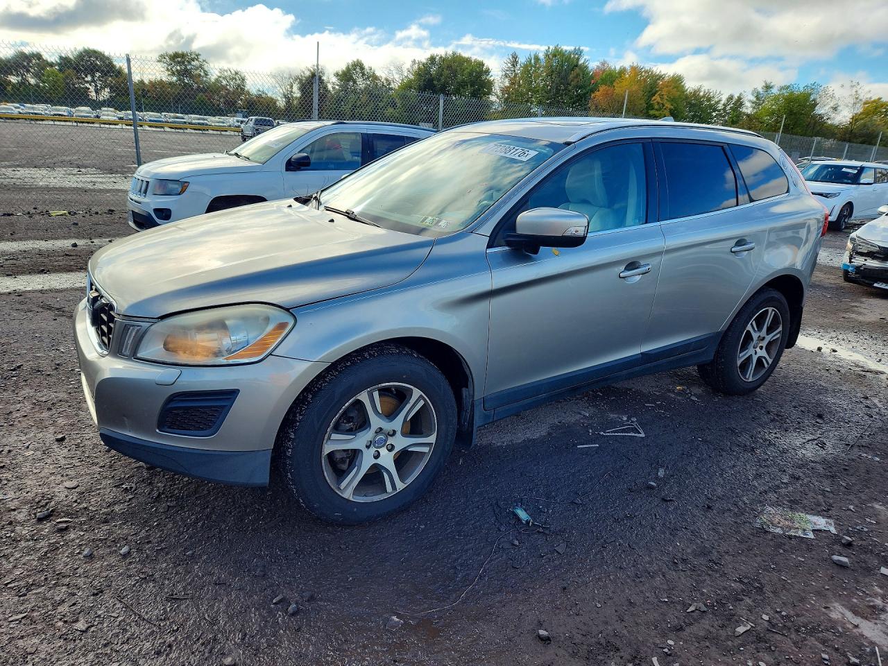 2011 VOLVO XC60 T6 | YV4902DZ1B2140722 | UPCARS