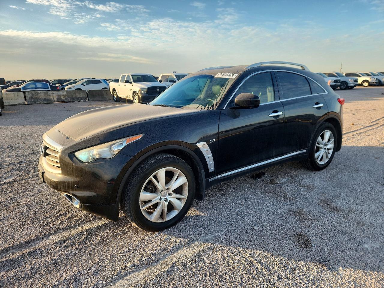 2015 INFINITI QX70 BASE | JN8CS1MW1FM483841 | UPCARS