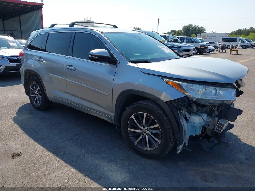 2017 TOYOTA HIGHLANDER XLE | 5TDJZRFH1HS456545 | UPCARS