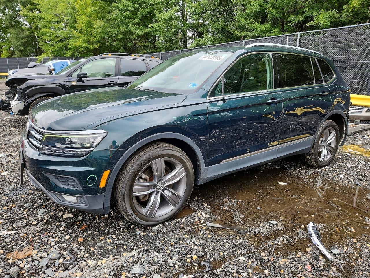 2018 VOLKSWAGEN TIGUAN SEL PREMIUM | 3VV4B7AX9JM201797 | UPCARS