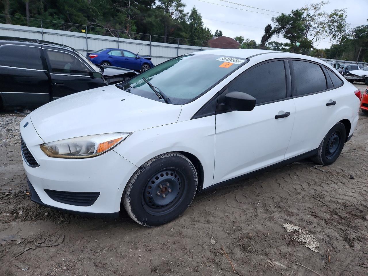 2017 FORD FOCU S | 1FADP3E25HL257700 | UPCARS