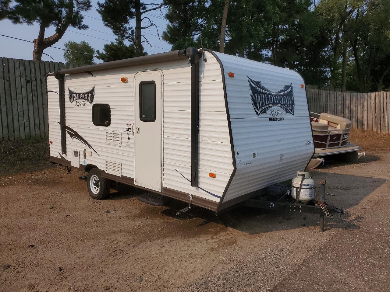 2014 FOREST RIVER WILDWOO D CAMPER | 4X4TWDV13ER346531 | UPCARS