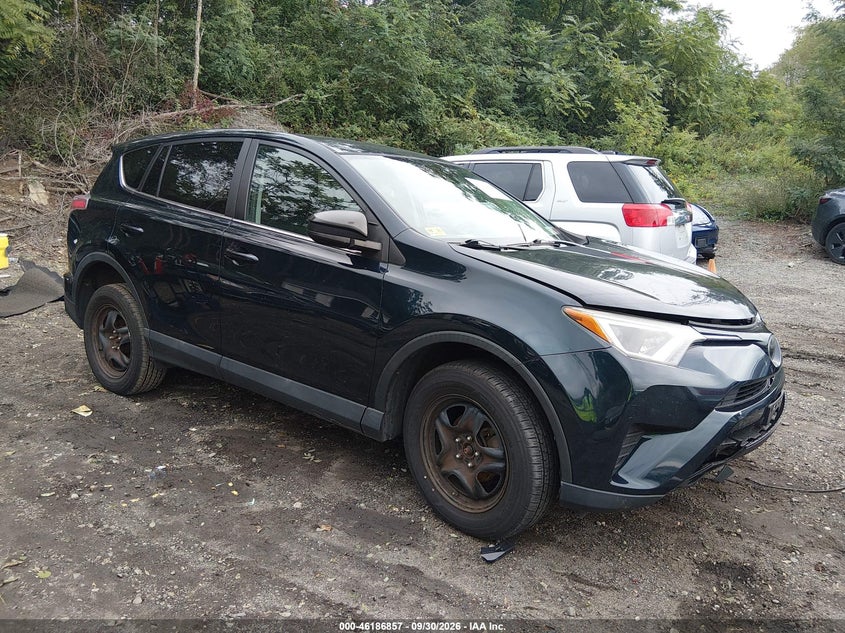 2018 TOYOTA RAV4 LE | 2T3BFREV1JW836140 | UPCARS