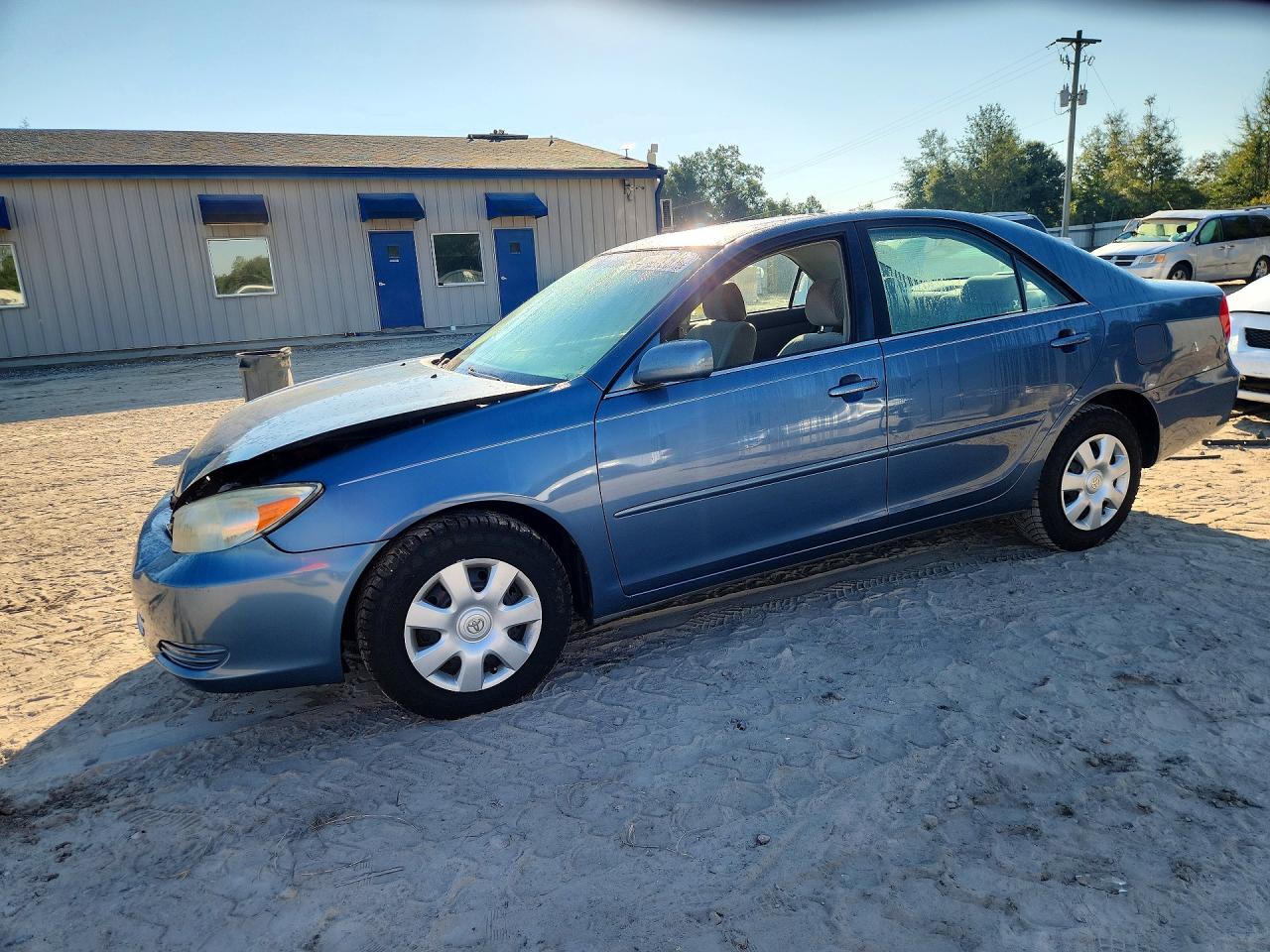 2003 TOYOTA CAMRY LE | 4T1BE32K13U708812 | UPCARS