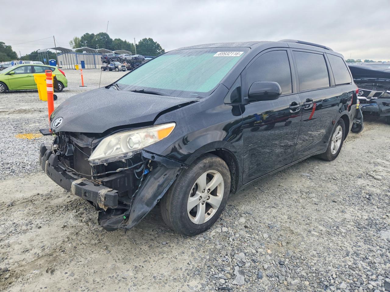 2014 TOYOTA SIENNA XLE 8-PASSENGER | 5TDYK3DCXES469359 | UPCARS