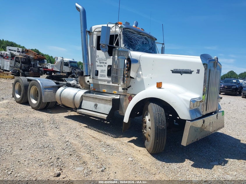 2007 KENWORTH CONSTRUCTION W900 | 1XKWDB9X47J189240 | UPCARS