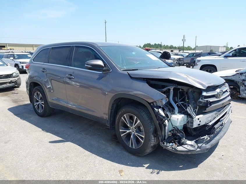 2019 TOYOTA HIGHLANDER LE | 5TDZZRFH8KS337529 | UPCARS