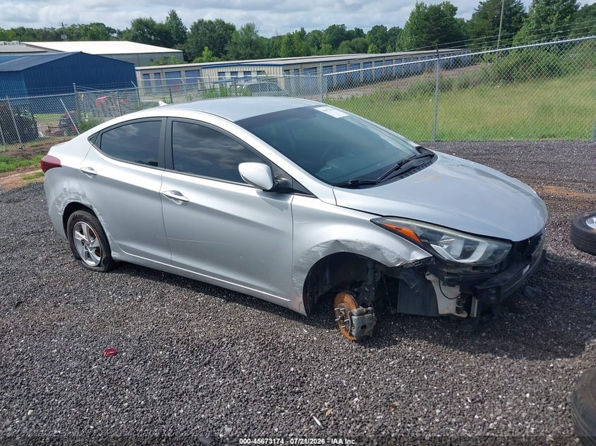2015 HYUNDAI ELANTRA SE | 5NPDH4AE3FH583347 | UPCARS
