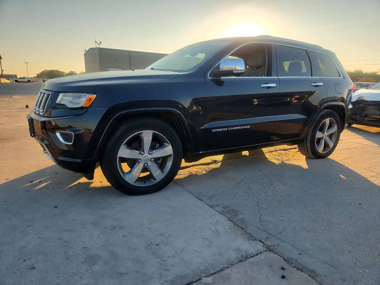 2015 JEEP CHEROKEE OVERLAND | 1C4RJFCG7FC790758 | UPCARS