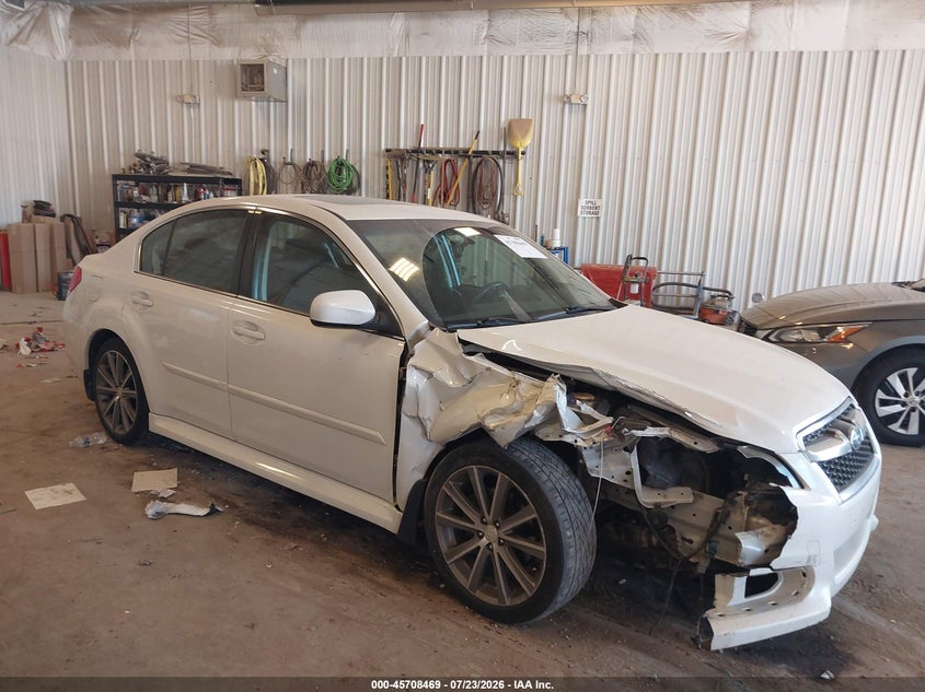 2014 SUBARU LEGACY 2.5 I SPORT | 4S3BMBH63E3021996 | UPCARS